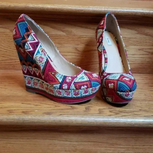 Olsenboye‎ 8M Boho multicolor print platforms Southwest Aztec colorful - Picture 1 of 8